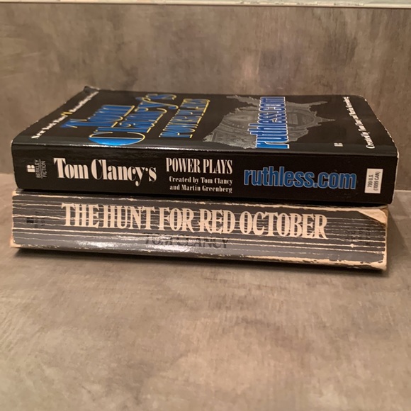 TOM CLANCY’s The Hunt for Red October & Power Plays Books - Picture 2 of 9